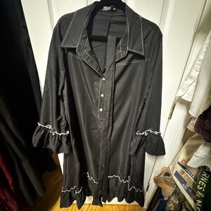 SHEIN Black Maxi Dress with White Contrast Stitching